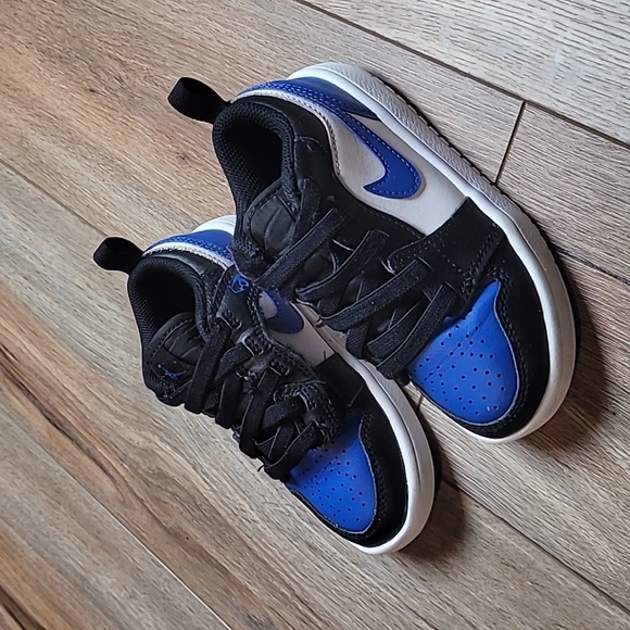 Jordan 1 Low ALT White Black Royal Blue (PS) size 11c - Picture 3 of 10